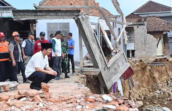 Bupati Trenggalek Apresiasi Gerak Cepat Pemulihan Banjir Bandang di Munjungan