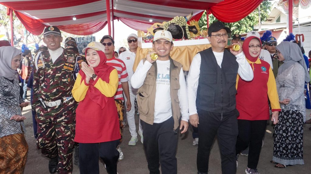 Warga Pesisir Kota Pasuruan Kembali Gelar Petik&nbsp;Laut