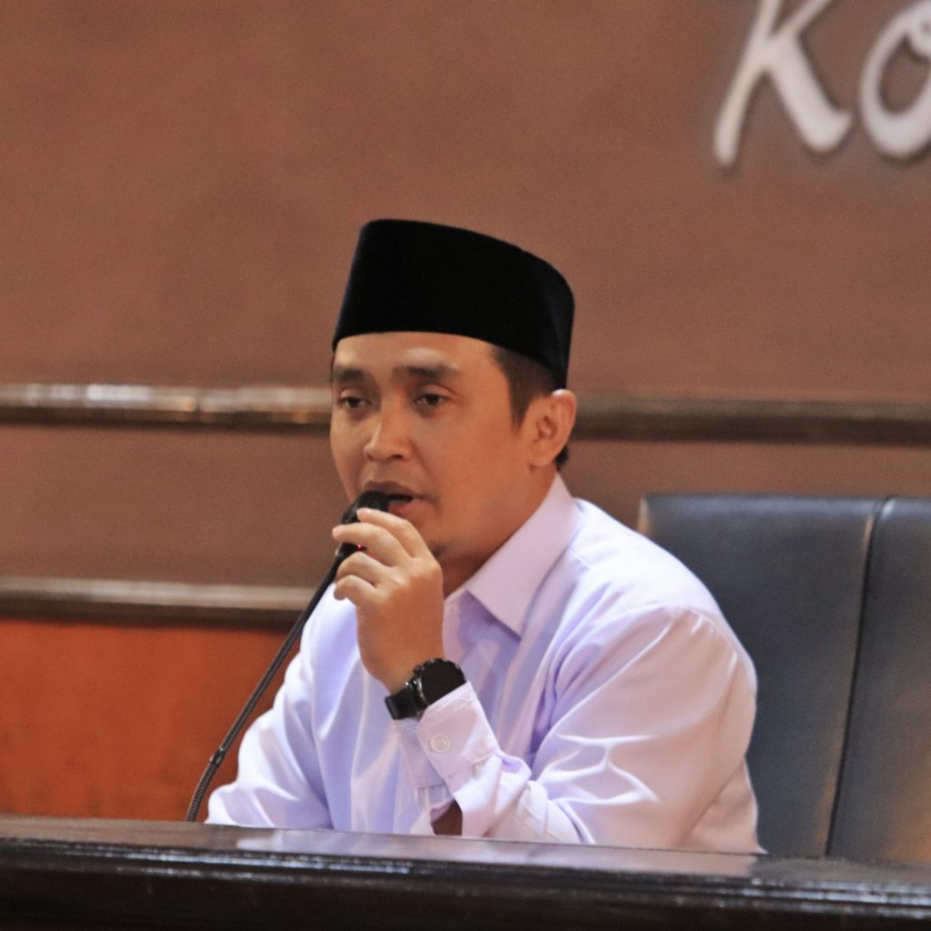 Mas Adi Ajak Masyarakat Ikut Komitmen dalam Mendorong Program&nbsp;Pemerintah