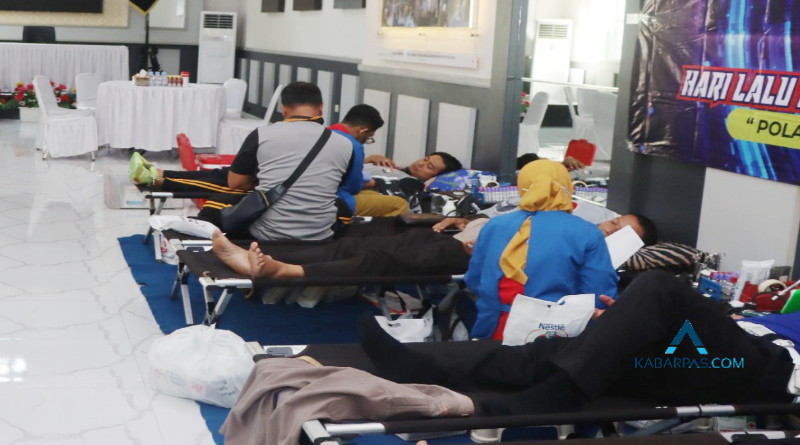 Begini Cara Polisi di Pasuruan Peduli Masyarakat dengan Lakukan Donor&nbsp;Darah
